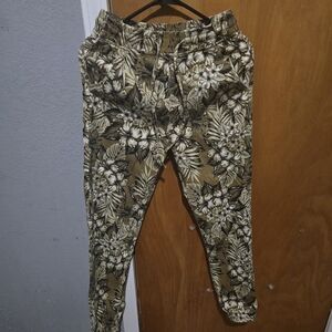 American Bazi Leaf Print Pants
